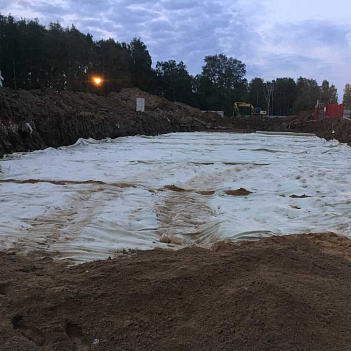 Геотекстиль 450 гр/м2 шир. 3м (50 м.п)