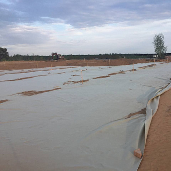 Геотекстиль 450 гр/м2 шир. 3м (50 м.п)